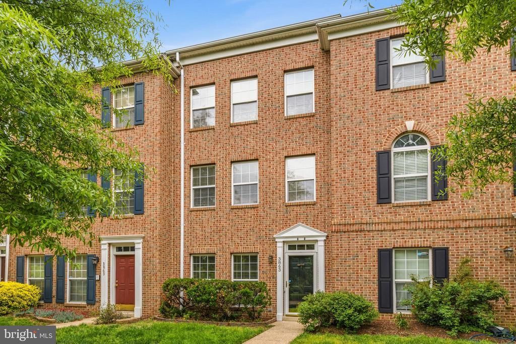 3863 Eisenhower Avenue, Alexandria, VA 22304 Main Photo