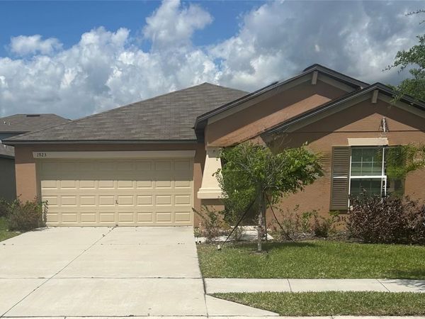 1923 YELLOW TRAIL , LAKELAND, FL 33801