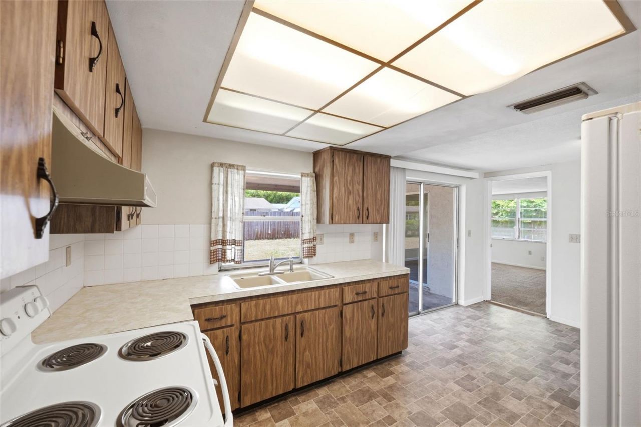 8739 Lido Lane , Port Richey, FL 34668 Photo