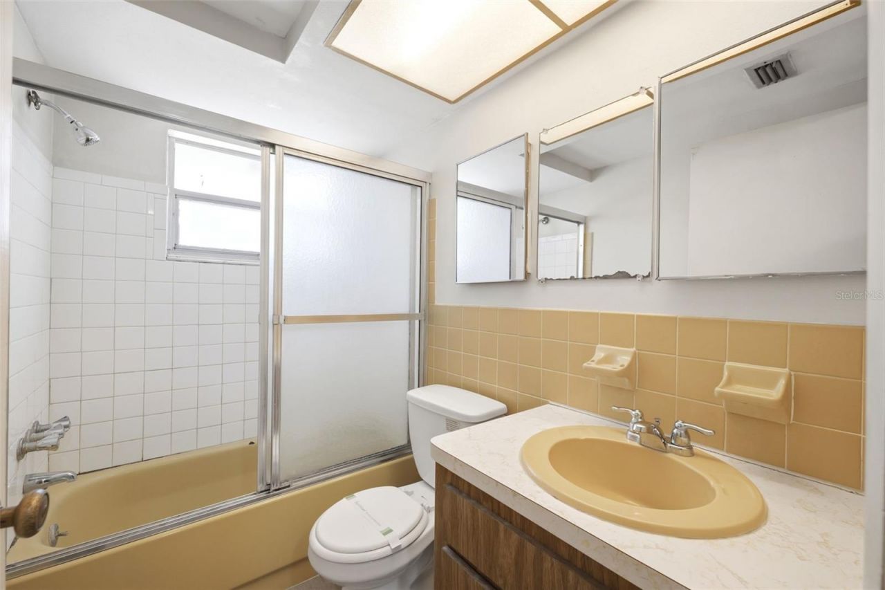 8739 Lido Lane , Port Richey, FL 34668 Photo