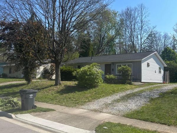 956 Hillridge Road , Reynoldsburg, OH 43068