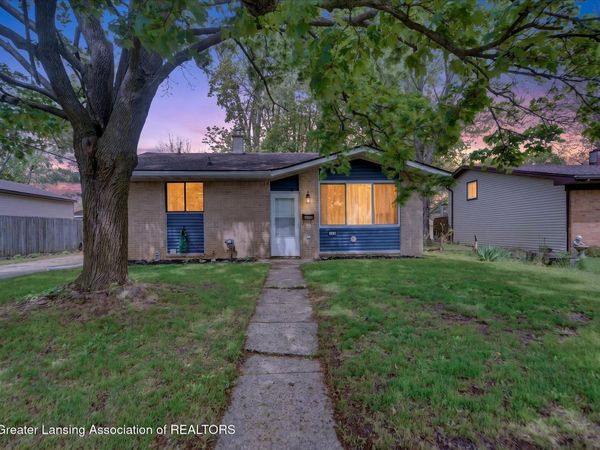 3320 Ronald Street, Lansing, MI 48911