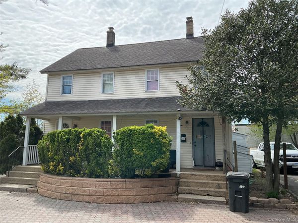 241 Covert Street , Westbury, NY 11590