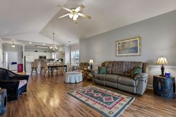 109 South Shore Blvd. photo 4