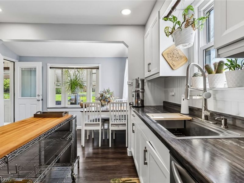 338 N Rocky River Drive, Berea, OH 44017 Photo 15