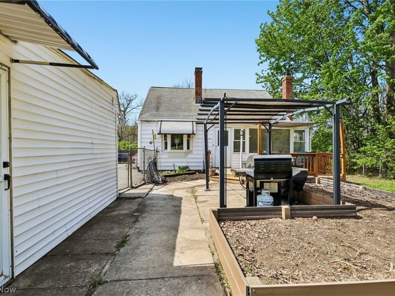 338 N Rocky River Drive, Berea, OH 44017 Photo 38