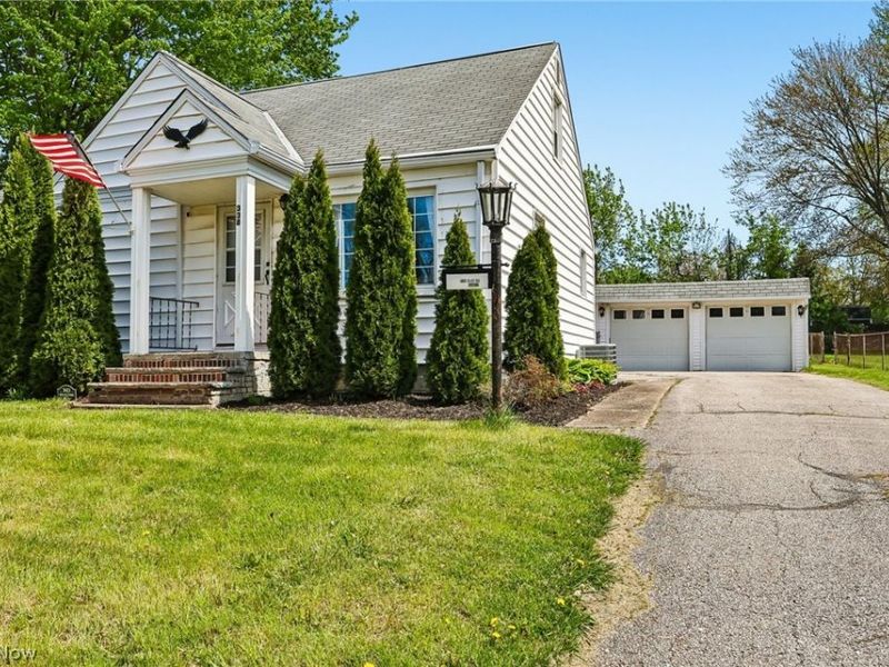 338 N Rocky River Drive, Berea, OH 44017 Photo 5