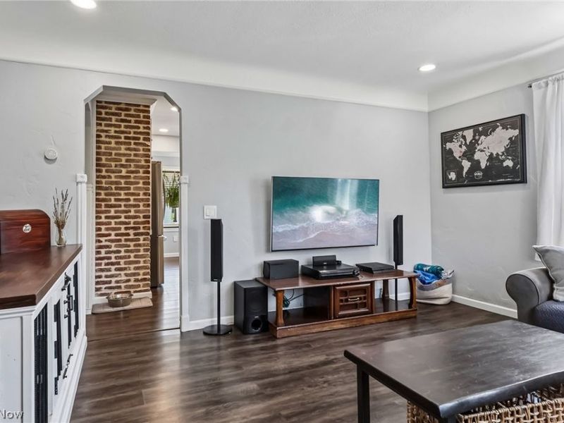 338 N Rocky River Drive, Berea, OH 44017 Photo 7