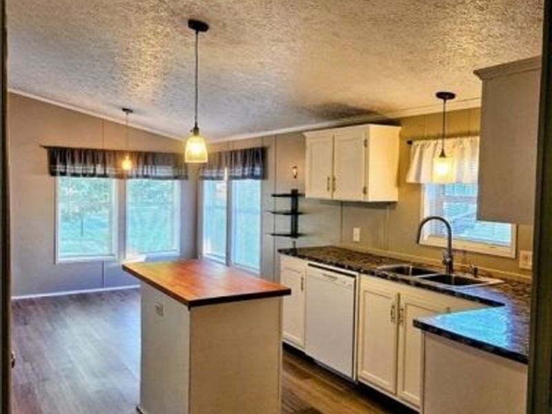 1426 Lancelot Drive, Streetsboro, OH 44241 Photo 6