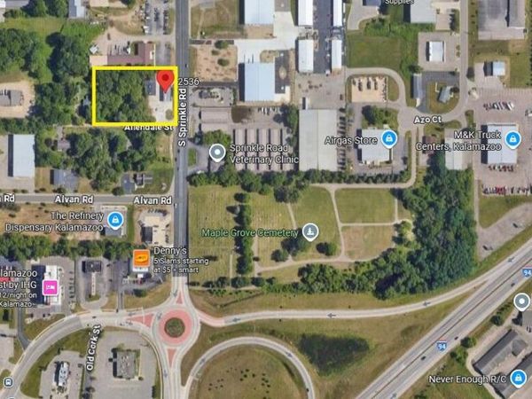 2536 S Sprinkle Road, Kalamazoo, MI 49001