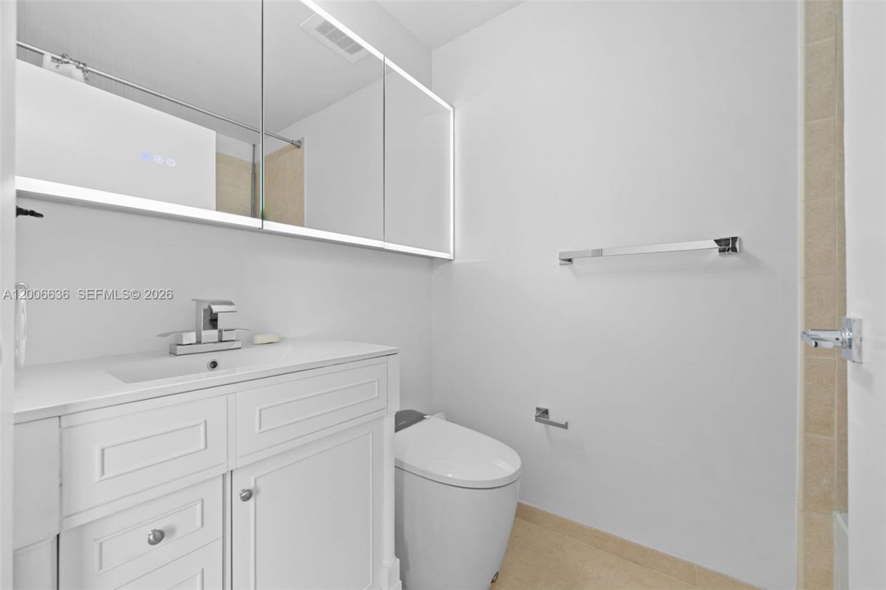 3340 NE 190th St , Unit 403, Aventura, FL 33180 Photo