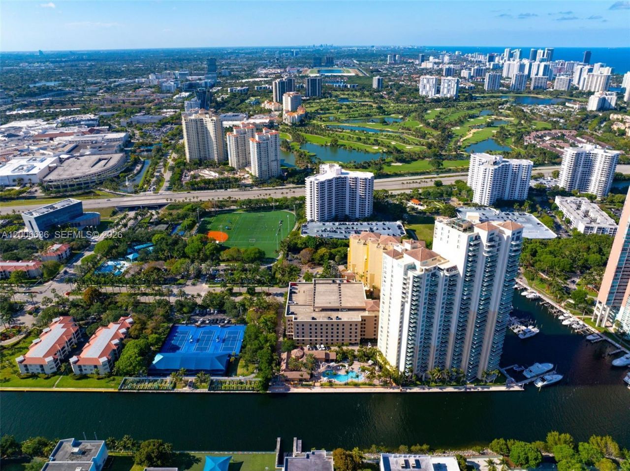 3340 NE 190th St , Unit 403, Aventura, FL 33180 Photo