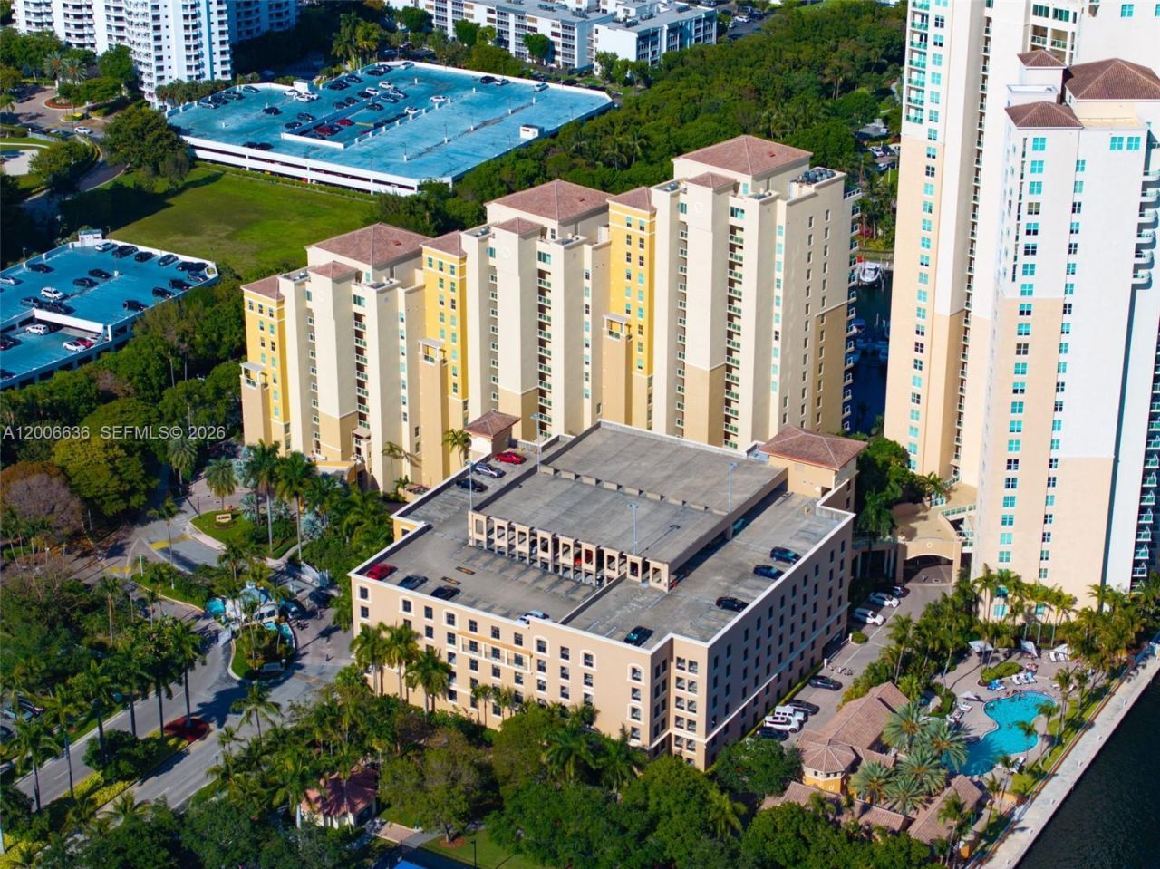 3340 NE 190th St , Unit 403, Aventura, FL 33180 Photo