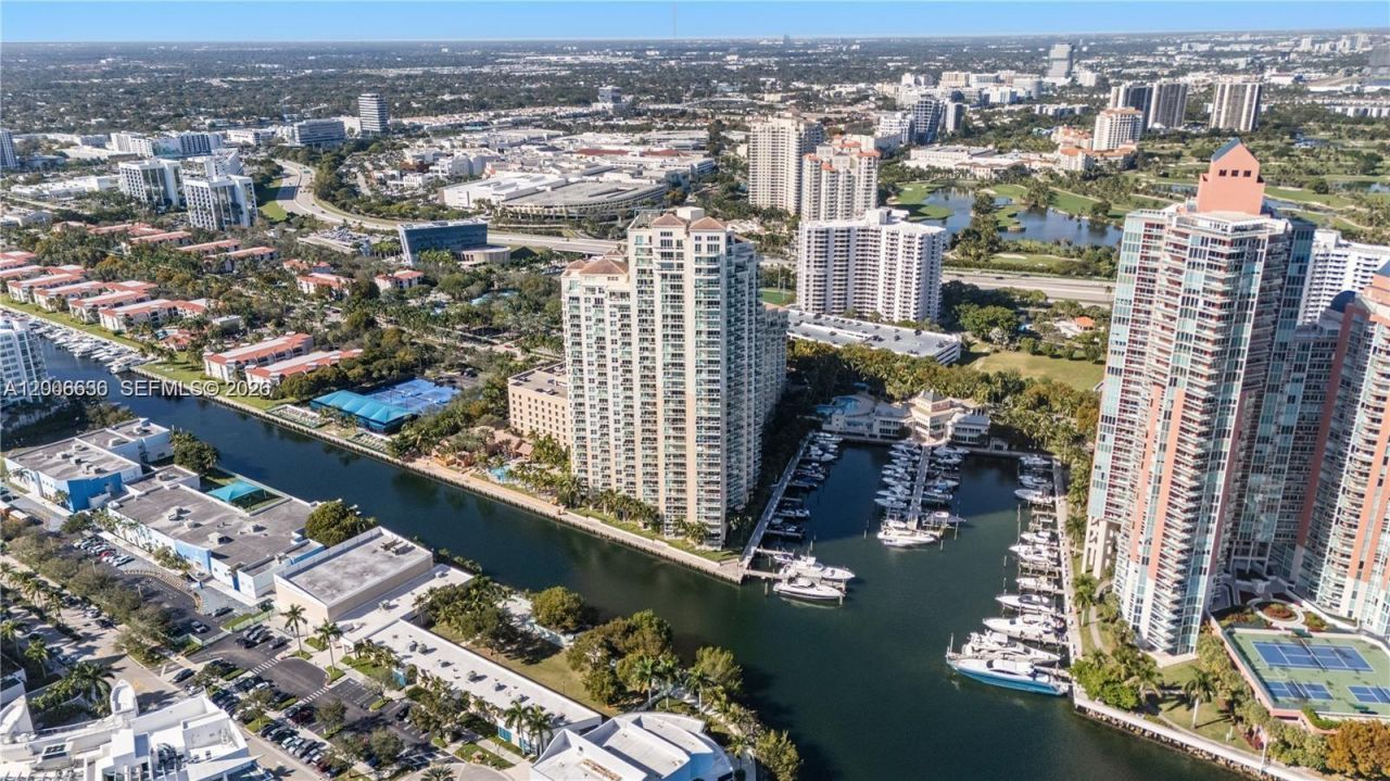 3340 NE 190th St , Unit 403, Aventura, FL 33180 Photo