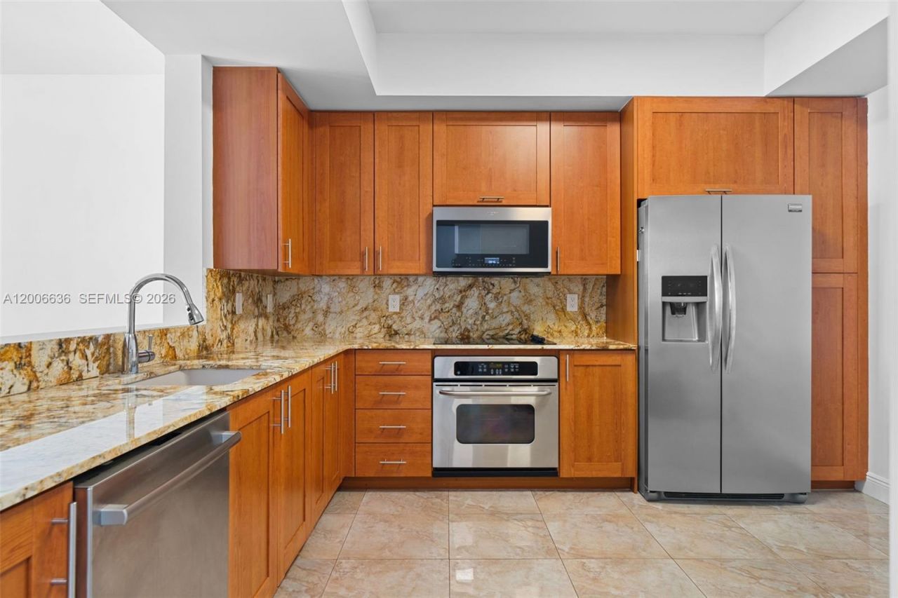 3340 NE 190th St , Unit 403, Aventura, FL 33180 Photo
