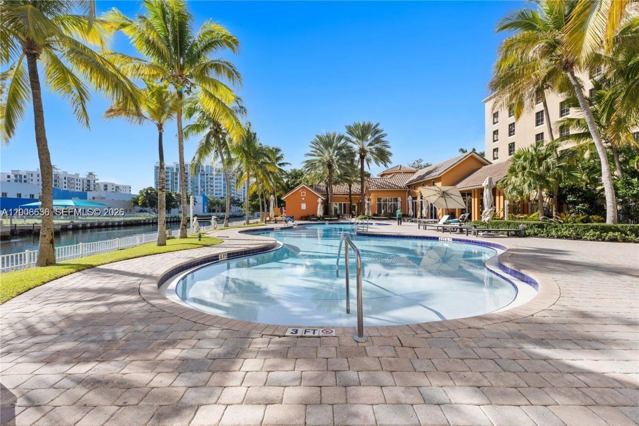 3340 NE 190th St , Unit 403, Aventura, FL 33180 Photo