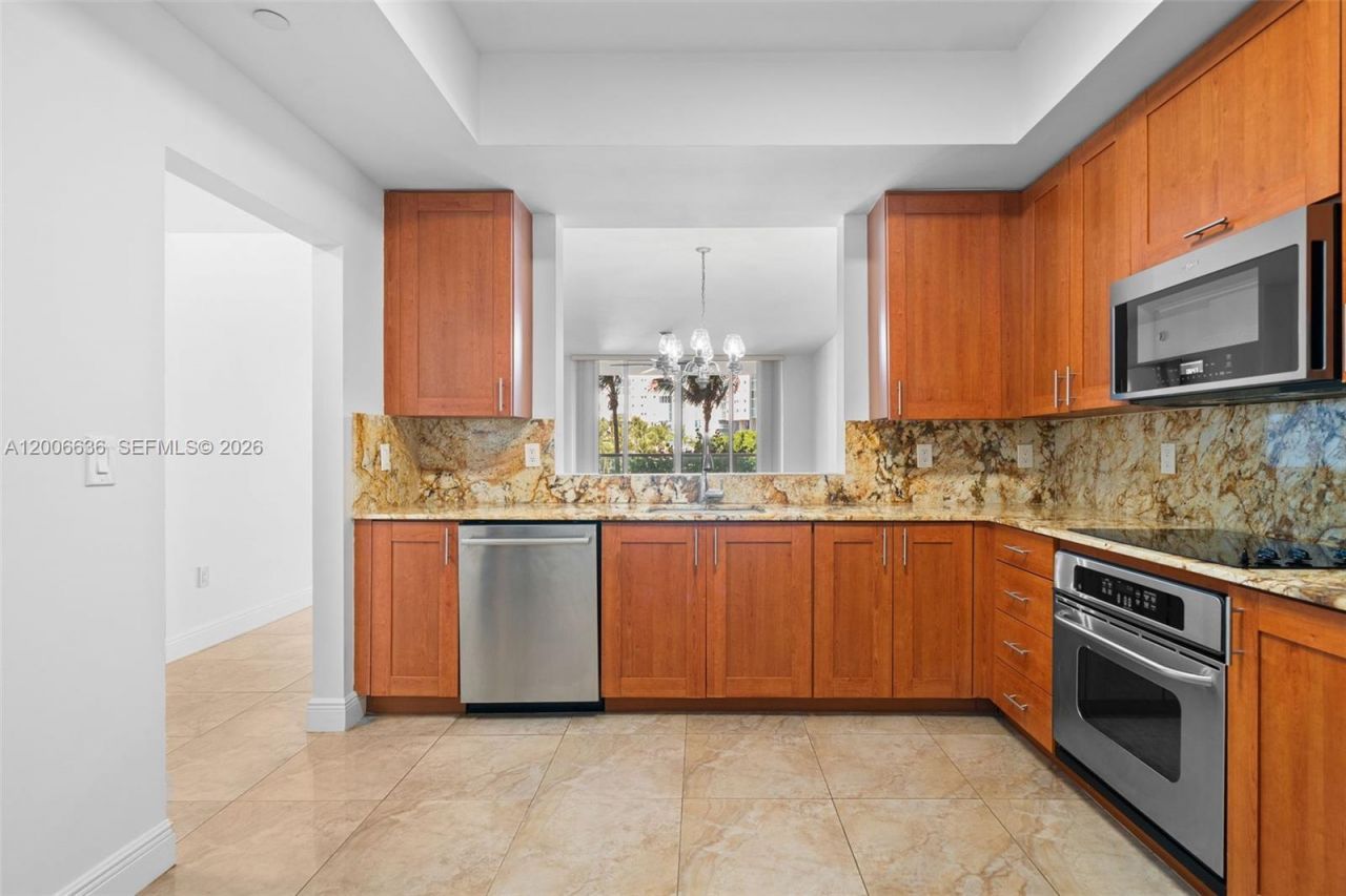 3340 NE 190th St , Unit 403, Aventura, FL 33180 Photo