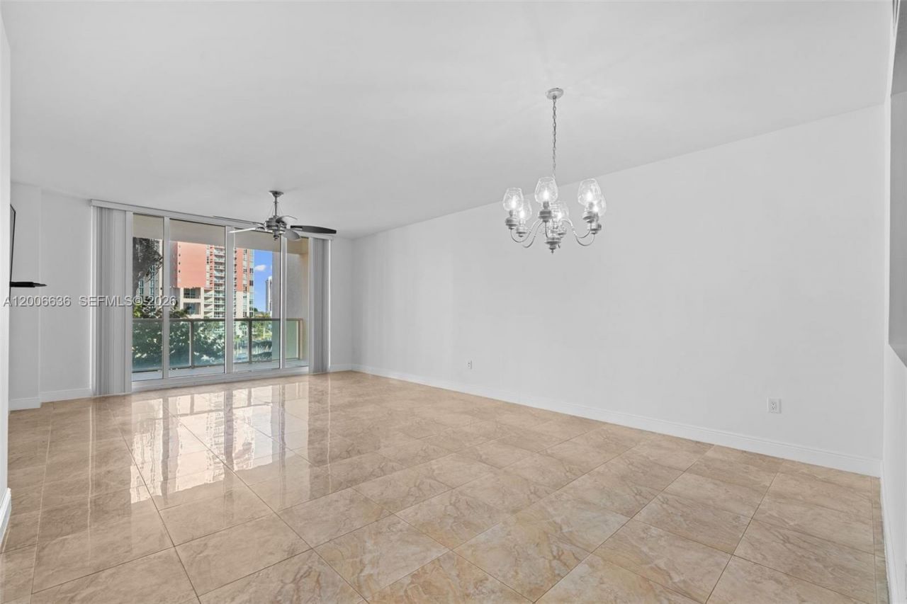 3340 NE 190th St , Unit 403, Aventura, FL 33180 Photo
