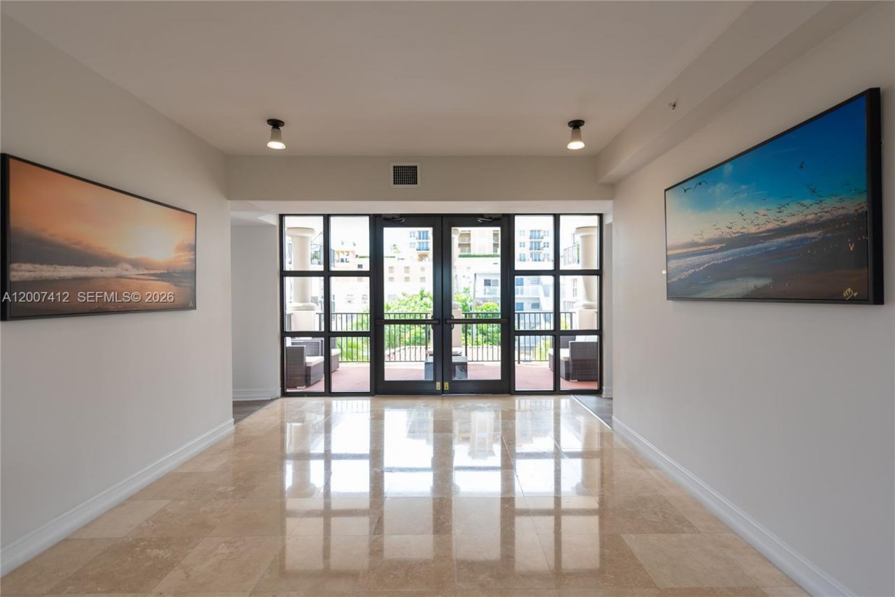 1650 Galiano St, Unit TH14, Coral Gables, FL 33134 Photo