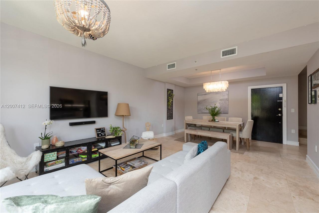 1650 Galiano St, Unit TH14, Coral Gables, FL 33134 Photo