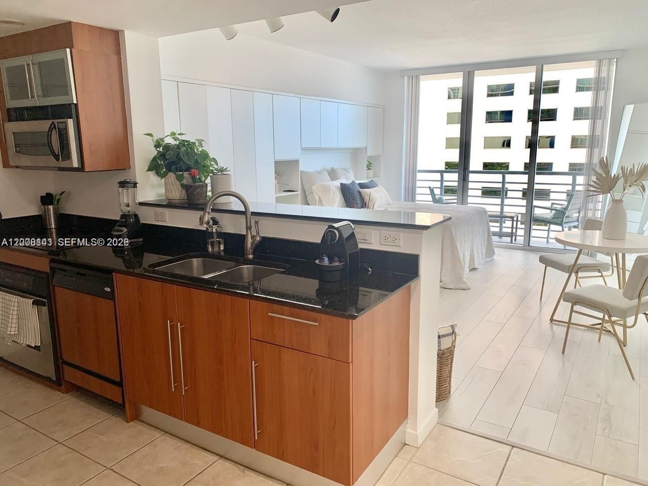 335 S Biscayne Blvd, Unit 1106, Miami, FL 33131 Photo