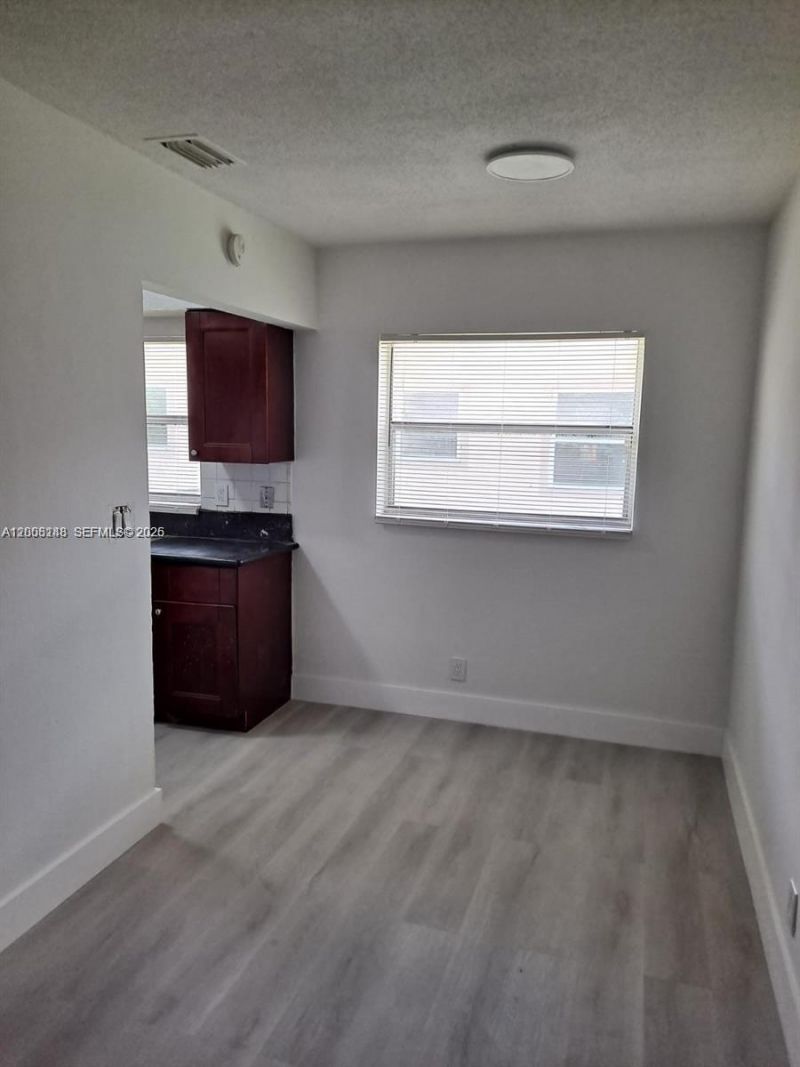 4090 NW 31st Ter , Unit 3, Lauderdale Lakes, FL 33309 Photo