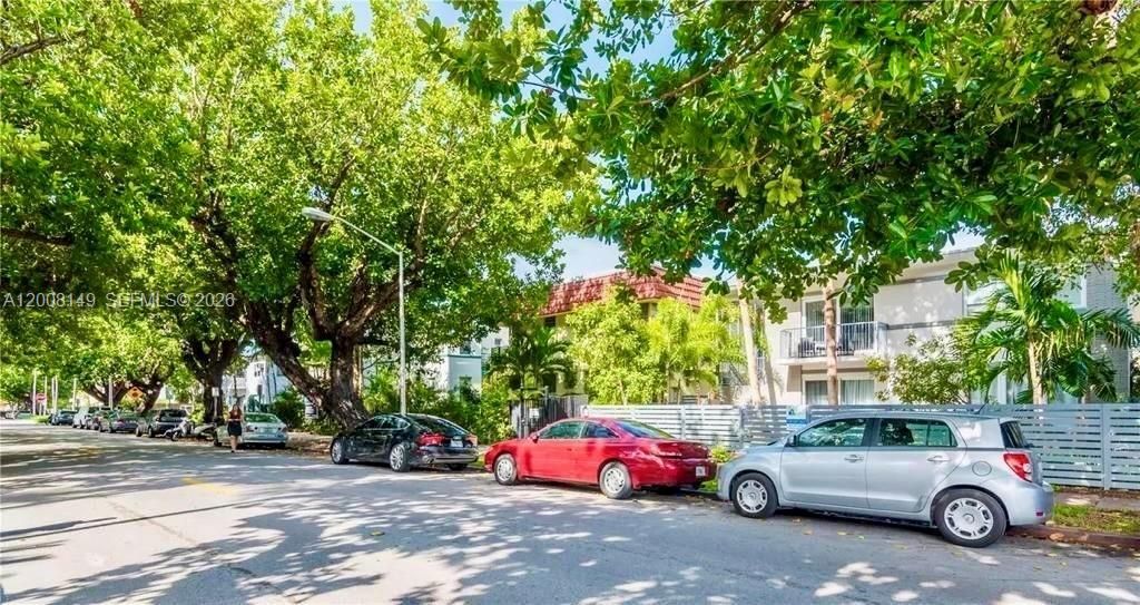 740 Meridian Ave, Unit 14, Miami Beach, FL 33139 Photo