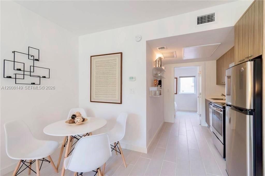 740 Meridian Ave, Unit 14, Miami Beach, FL 33139 Photo