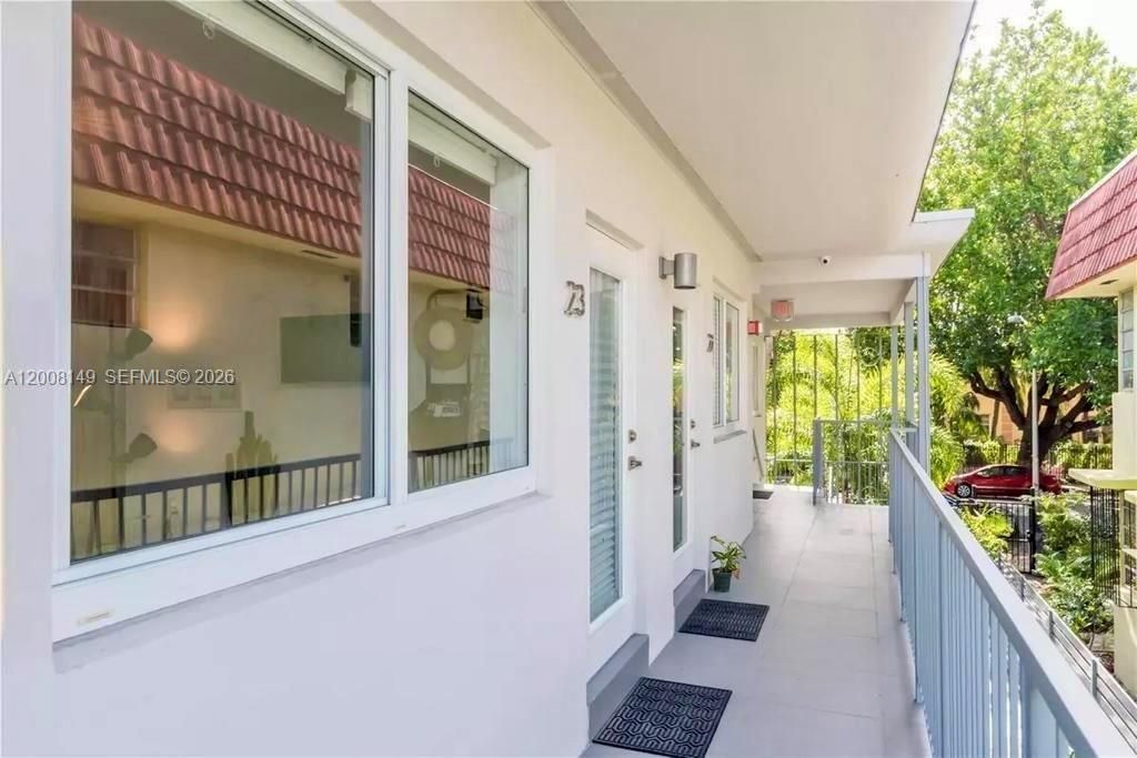 740 Meridian Ave, Unit 14, Miami Beach, FL 33139 Photo