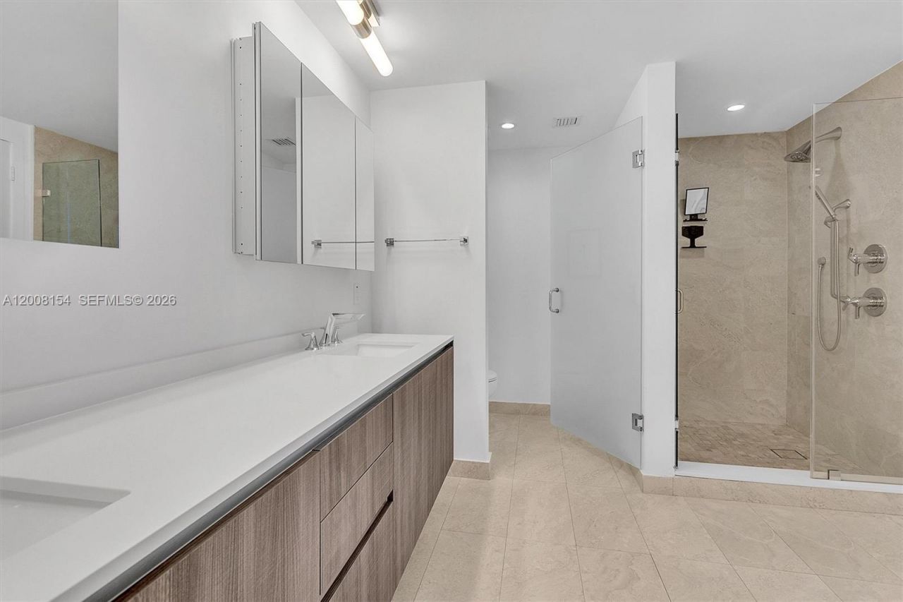 488 NE 18th St , Unit 2315, Miami, FL 33132 Photo