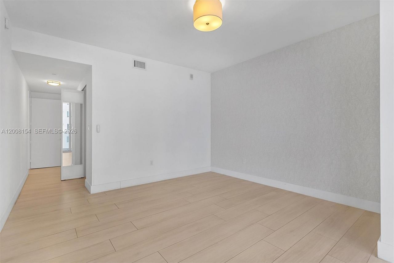 488 NE 18th St , Unit 2315, Miami, FL 33132 Photo