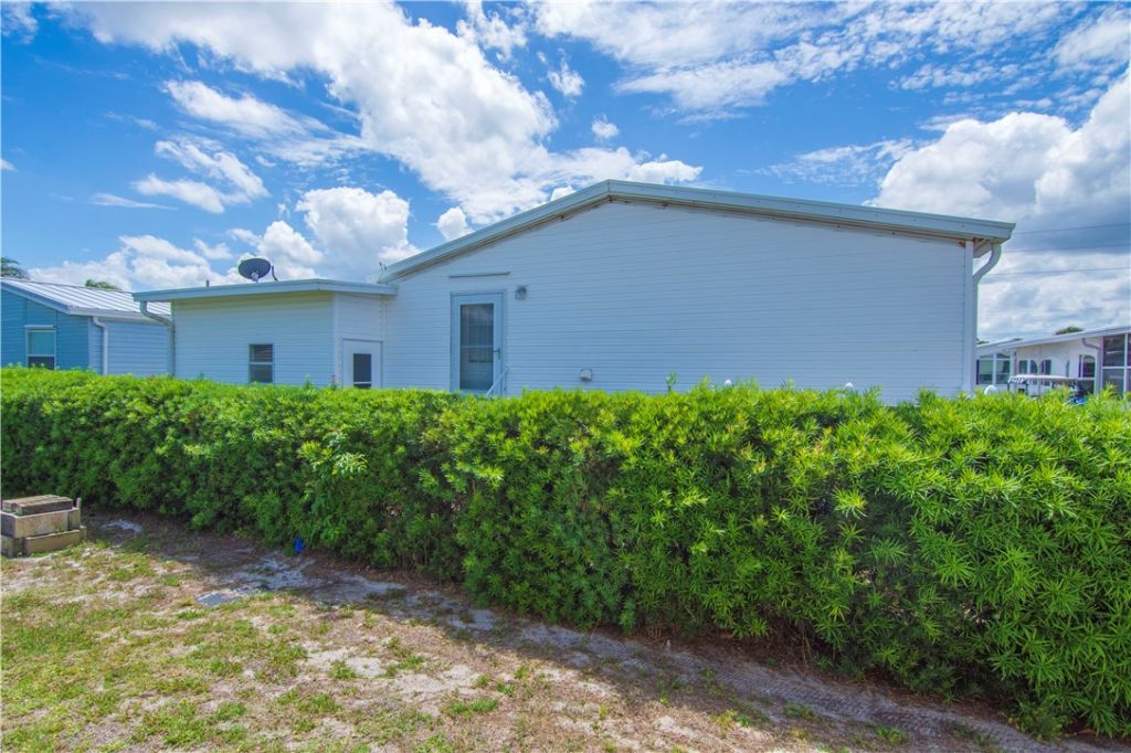 7669 Chasta Road, Lot #13, Sebastian, FL 32976 Photo