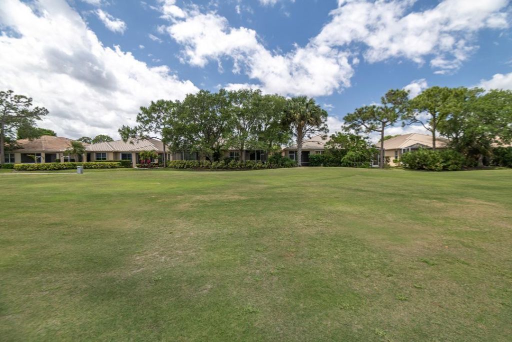3741 NW Willow Creek Drive, Jensen Beach, FL 34957 Photo