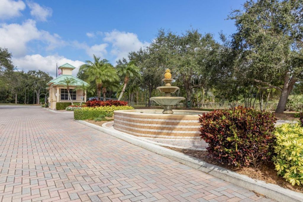 3741 NW Willow Creek Drive, Jensen Beach, FL 34957 Photo