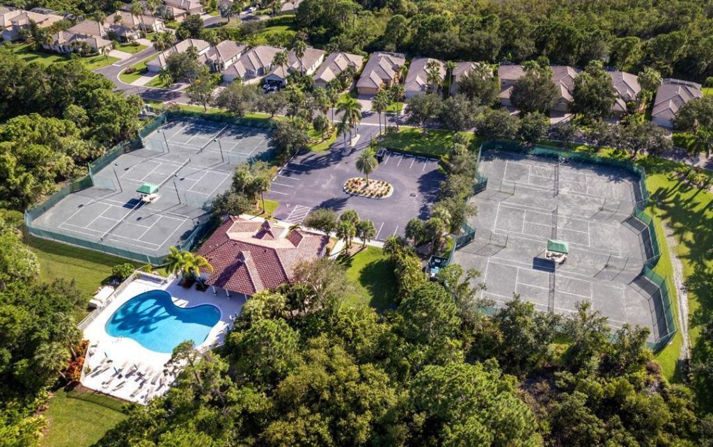 3741 NW Willow Creek Drive, Jensen Beach, FL 34957 Photo