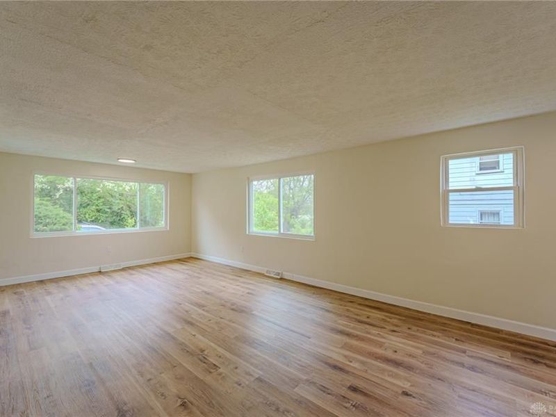 2844 Sage Avenue, Dayton, OH 45417 Photo 9