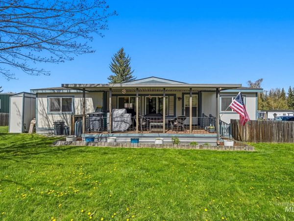 411 N Almon St #223, Unit 223, Moscow, ID 83843