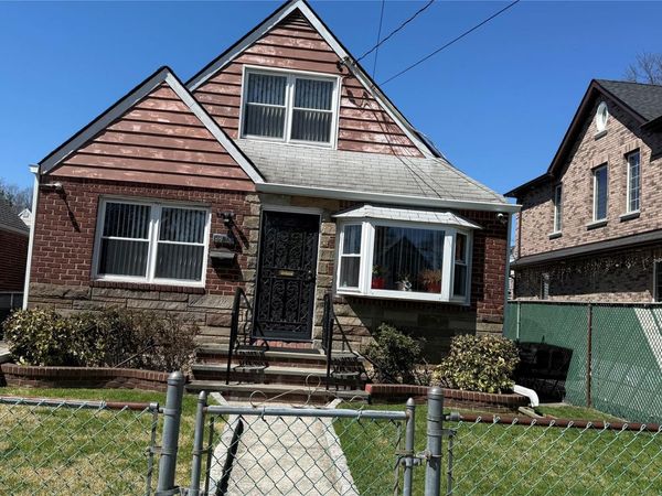 8628 Musket Street , Queens Village, NY 11427