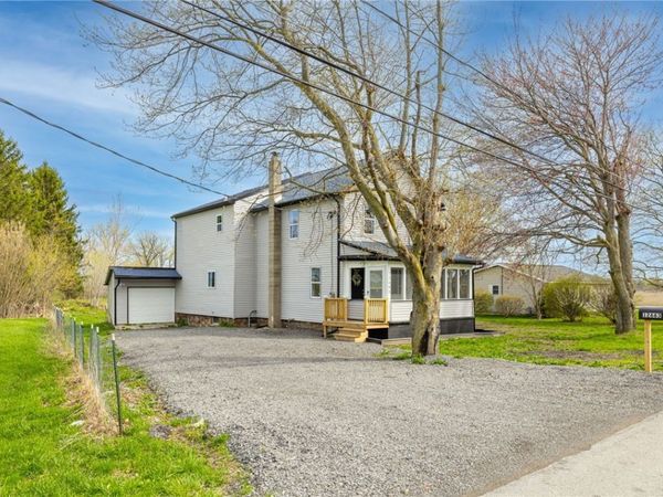 12663 Presbyterian Road , Knowlesville, NY 14479