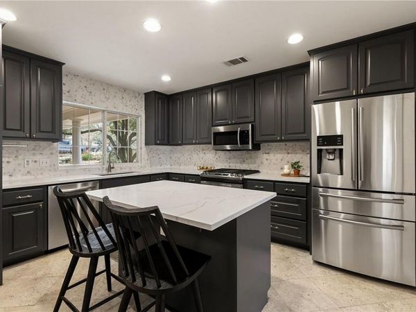 2120 W 10th ST, Austin, TX 78703