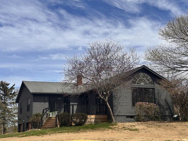 7 Robin Lane, Unit 2, Kittery, ME 03904