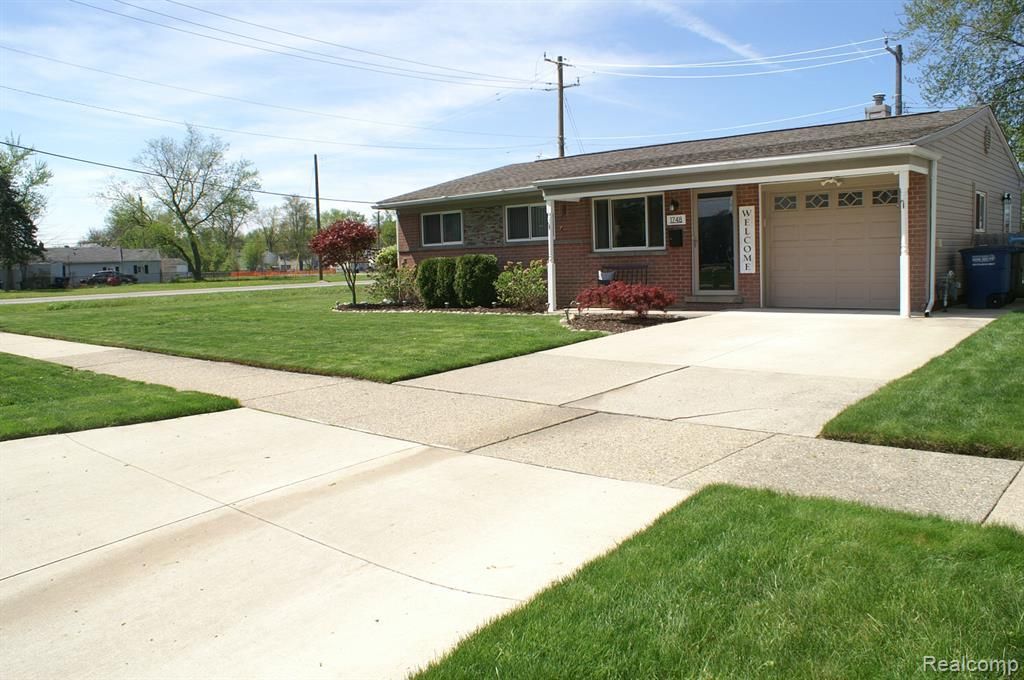 1748 Gloria Street, Westland, MI 48186 Main Photo
