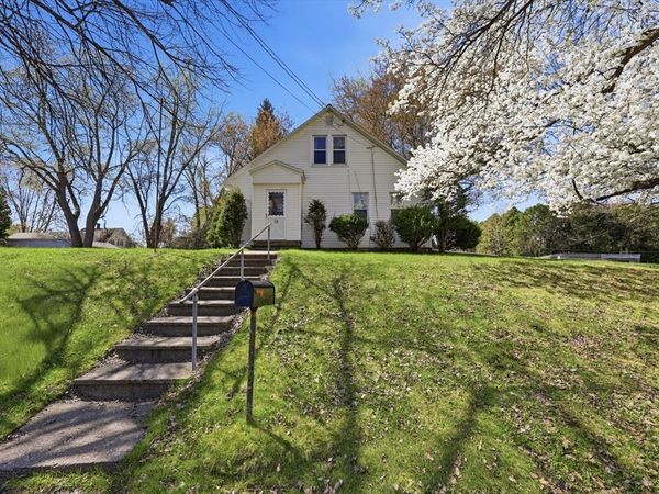 18 Haig Ave, South Hadley, MA 01075