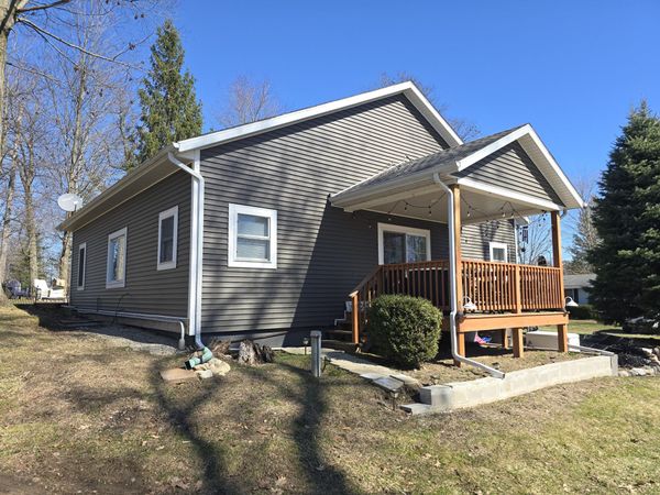 4325 Indian Isle Road, Battle Creek, MI 49017