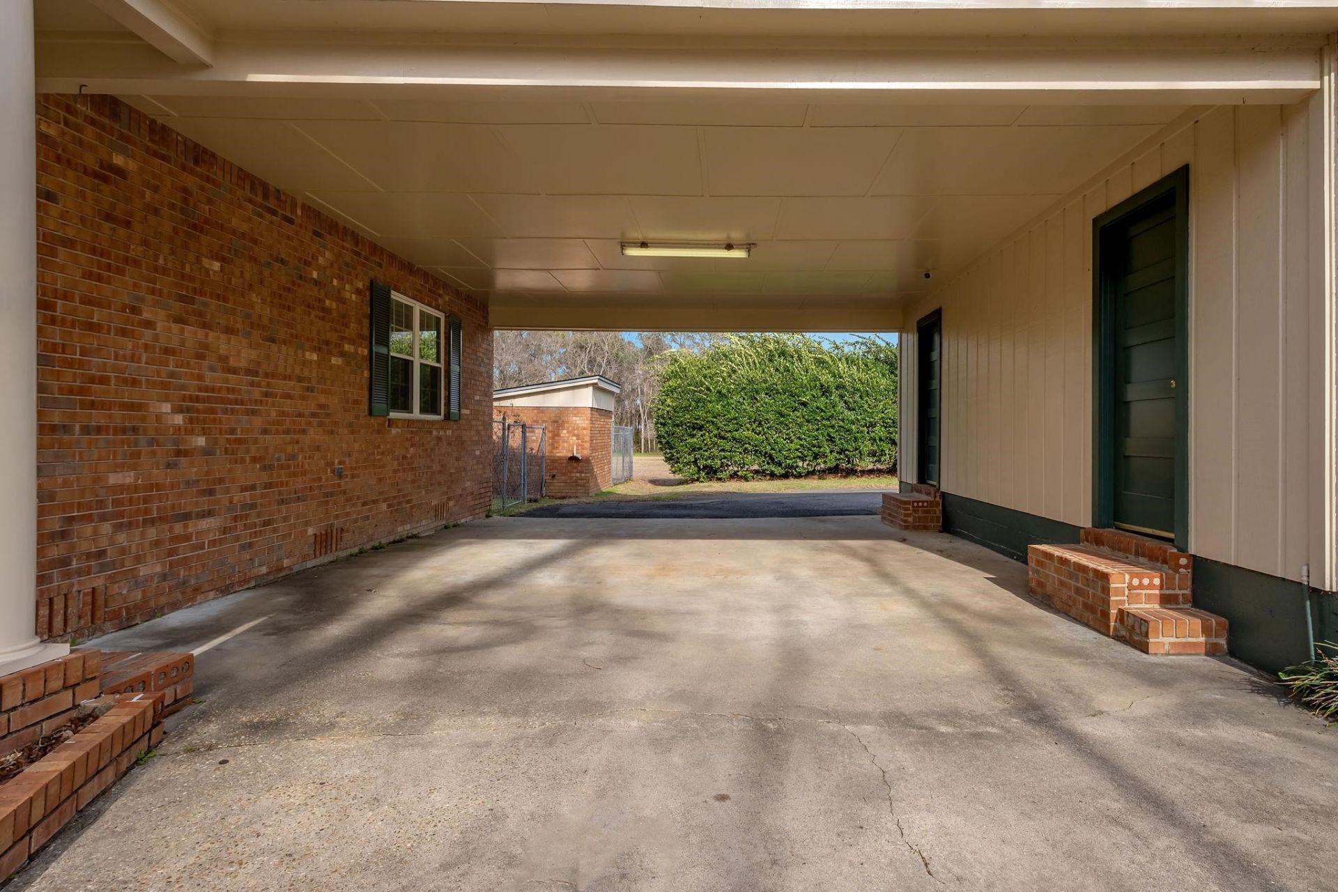 9949 Florida Georgia Highway, Havana, FL 32333 Photo