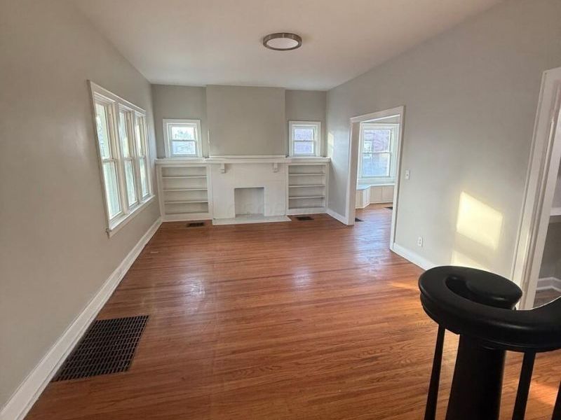 533 Fairwood Avenue , Columbus, OH 43205 Photo 3