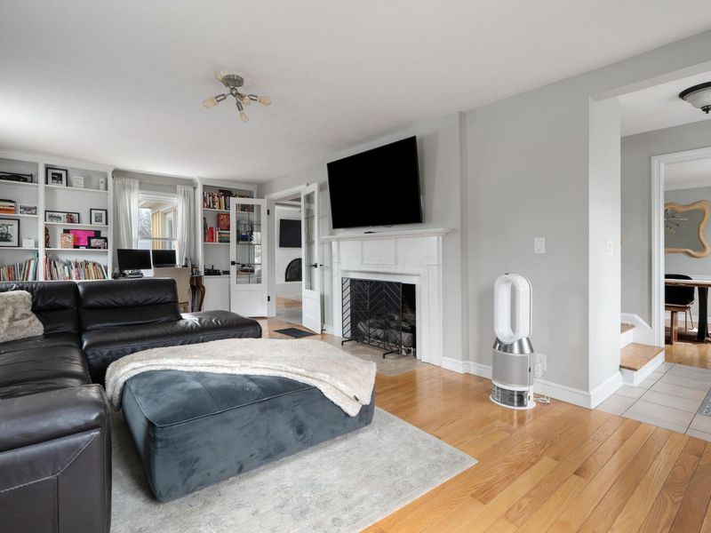 652 Eastmoor Boulevard, Columbus, OH 43209 Photo 8