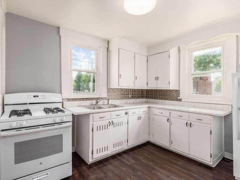 121 Mcmillen Avenue , Columbus, OH 43201 Photo 11