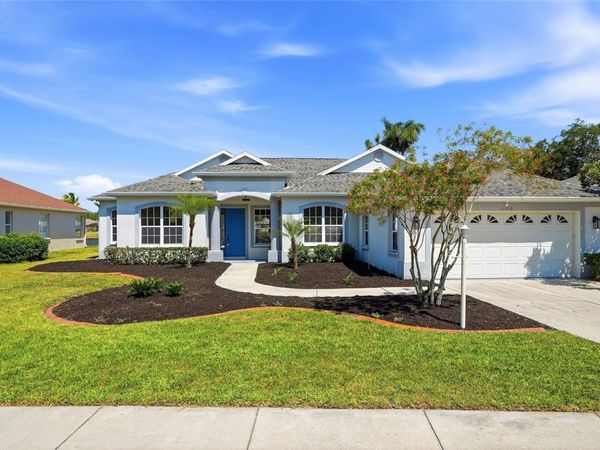 11018 PINE LILLY PLACE , LAKEWOOD RANCH, FL 34202