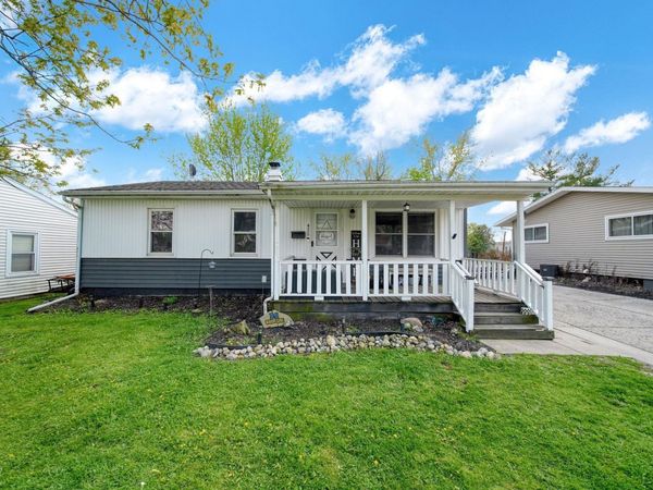 422 May , Adrian, MI 49221